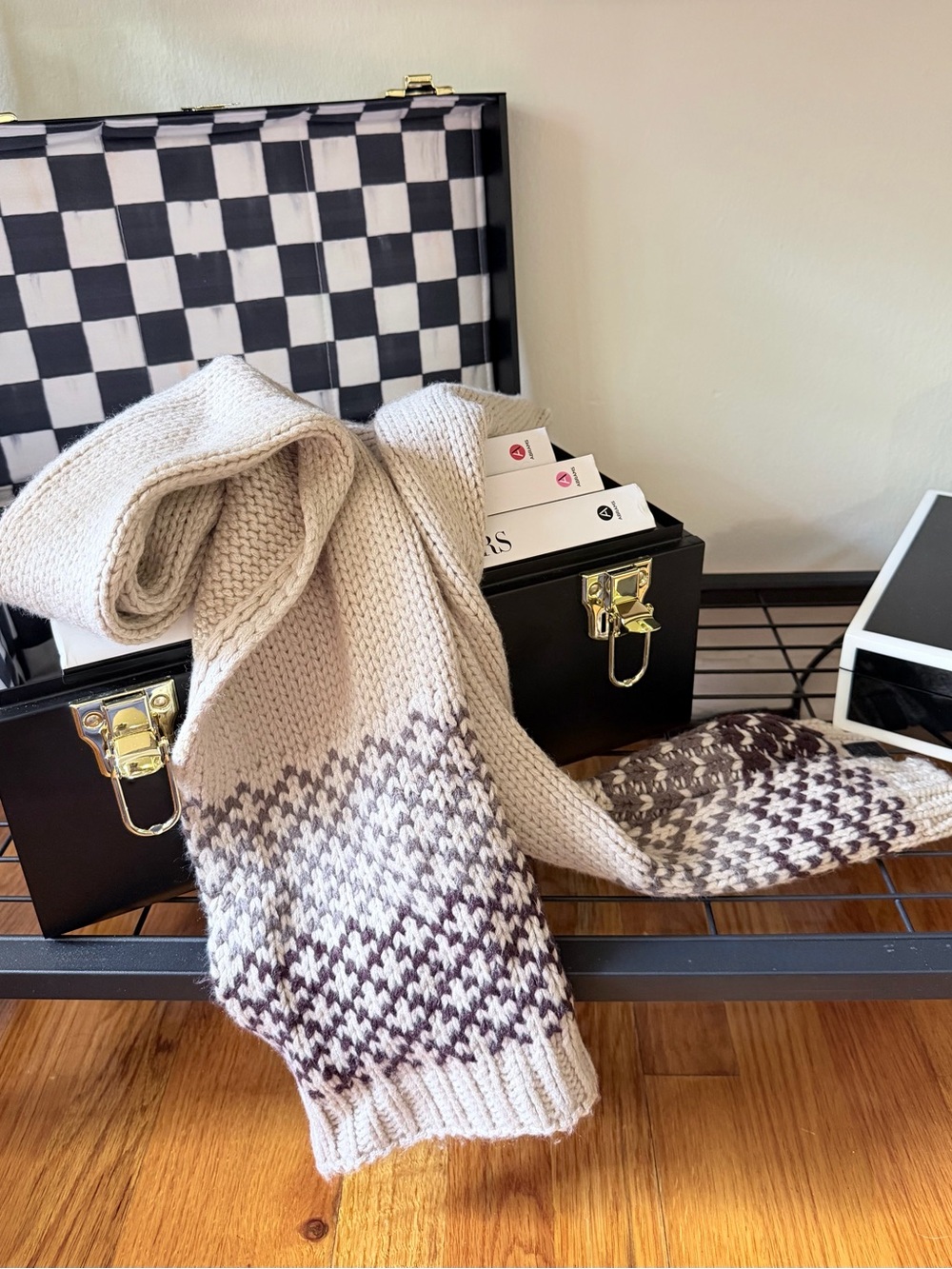 Marc New York Cream & Burgundy Chunky Knit Scarf